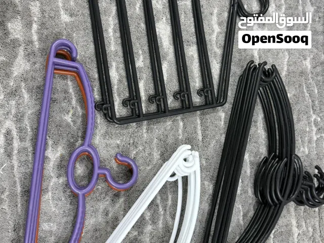 شماعات ملابس clothes hangers