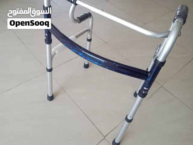 مشايات المساعدة علي المشي