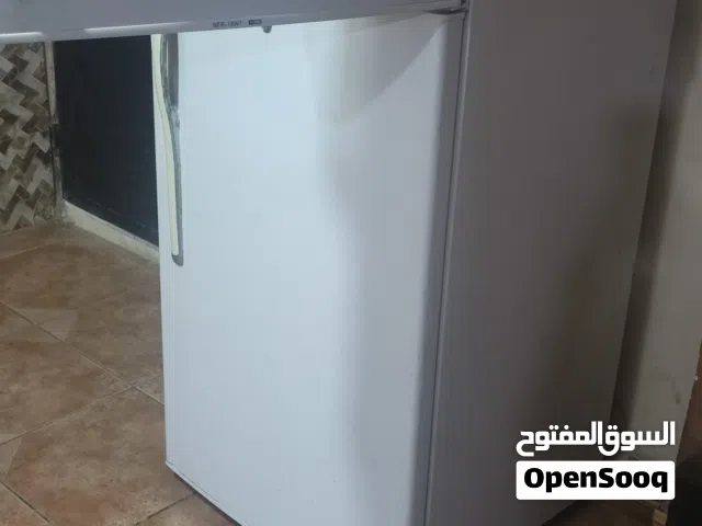 ثلاجه للبيع