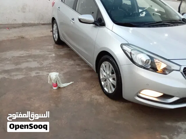 2015 كيا K3 EX