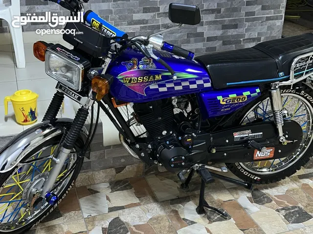 وسام 200 سي سي عليه كمبيوتر لون أزرق مديل 2025 الحاله نظيف شغال سلف و هندل