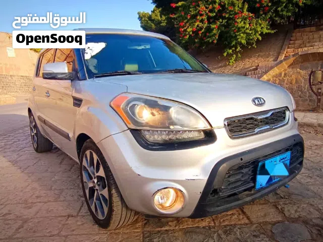 2012 كيا سول EX