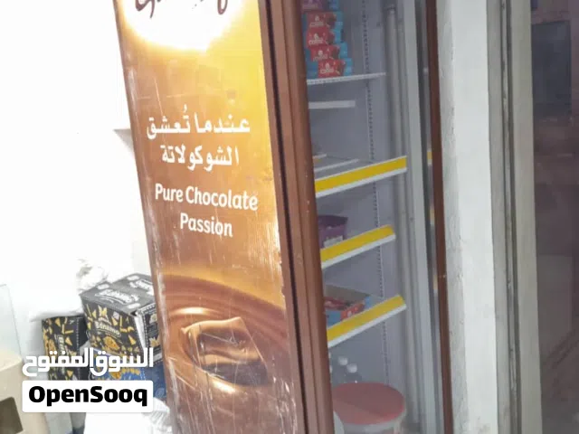 للبيع ثلاجة عرض نظيفة