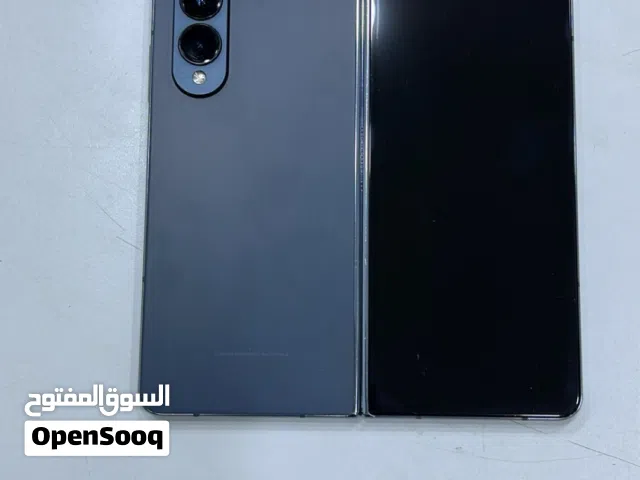 سامسونج جالاكسي z فولد 4 بحالة الوكالة جهاز استخدام شخص واحد فقط سعر جهاز 400 قابل للتفاوض