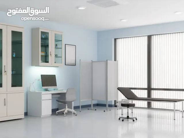 FOR SALE  Clinic In Umm Suqeim 2 ( MAIN ROAD) للبيع عيادة في أم سقيم 2 (الطريق الرئيسي)
