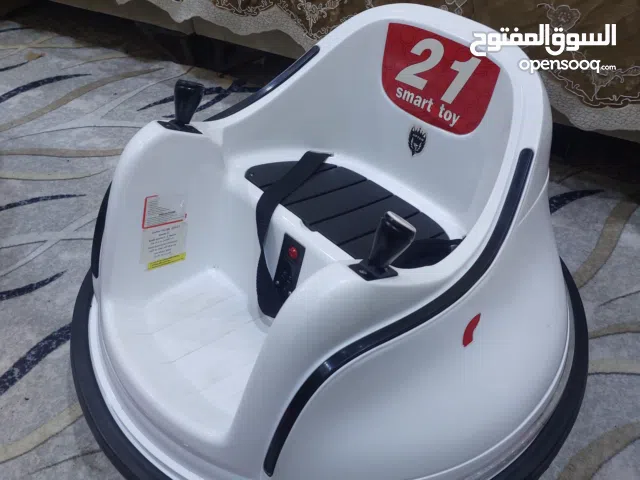 سياره تصادم أطفال