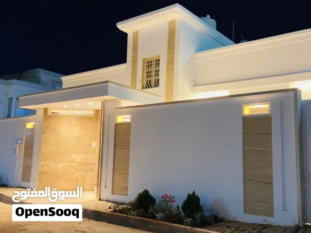 250 m2 3 Bedrooms Townhouse for Sale in Benghazi Al-Sayeda A'esha