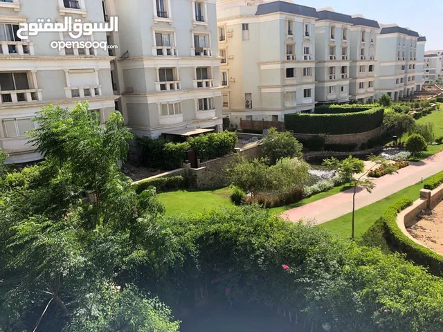 199 m2 3 Bedrooms Apartments for Sale in Cairo Fifth Settlement