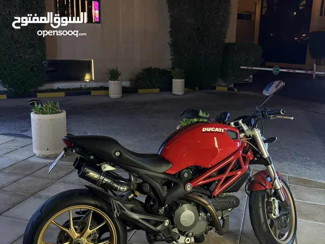 Used Ducati Monster 797 in Central Governorate