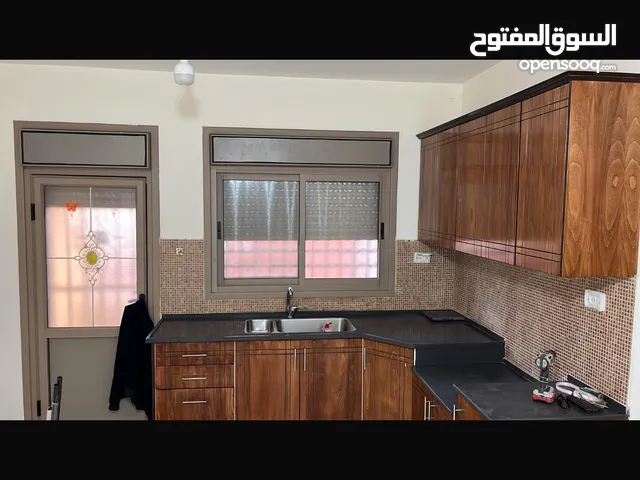 110 m2 2 Bedrooms Apartments for Rent in Ramallah and Al-Bireh Um AlSharayit