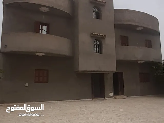 0m2 More than 6 bedrooms Townhouse for Sale in Tripoli Ain Zara
