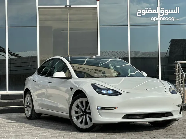 Tesla Model 3 Standard Plus 2023 تيسلا ممشى قليل شبه زيرو فحص كامل
