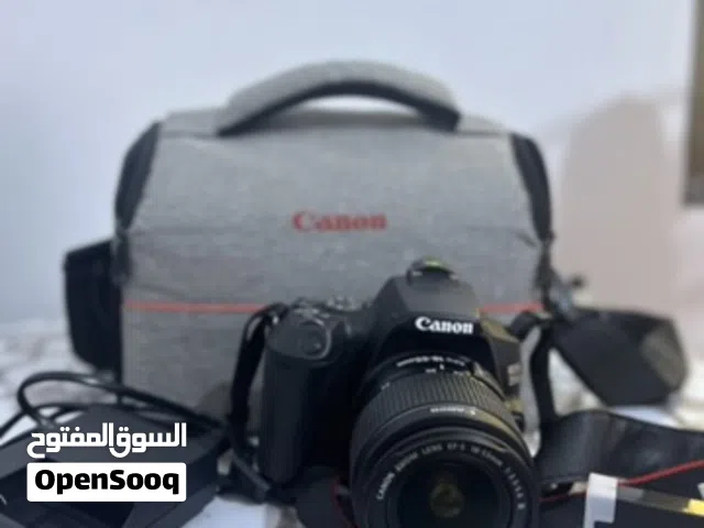 كاميرا كانون 250d بحالة الوكالة