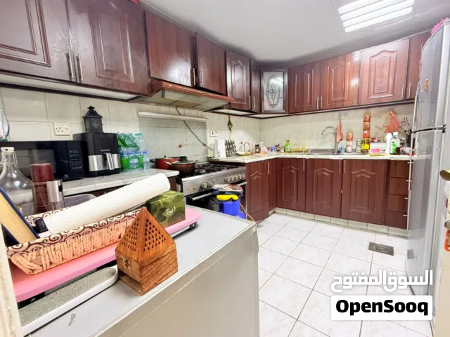 غرفة بشقة للايجار بنات فقط