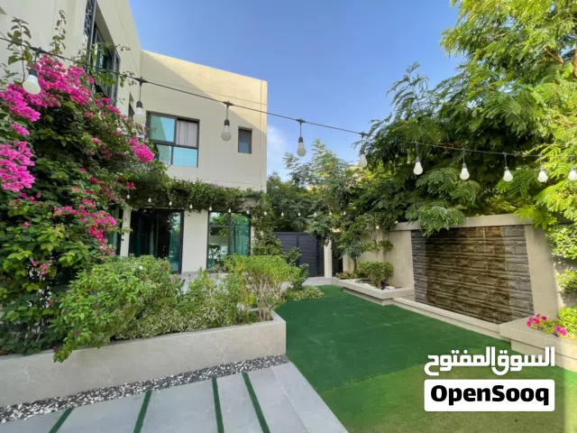 فيلا مميزة للبيع في الشارقة المستدامة