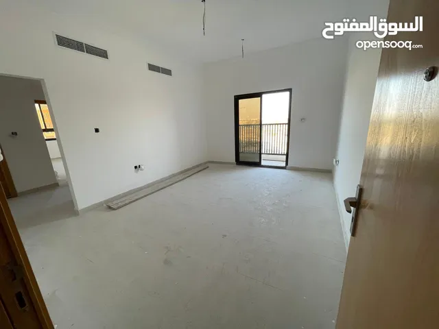 1000 ft 1 Bedroom Apartments for Rent in Ajman Al Mwaihat