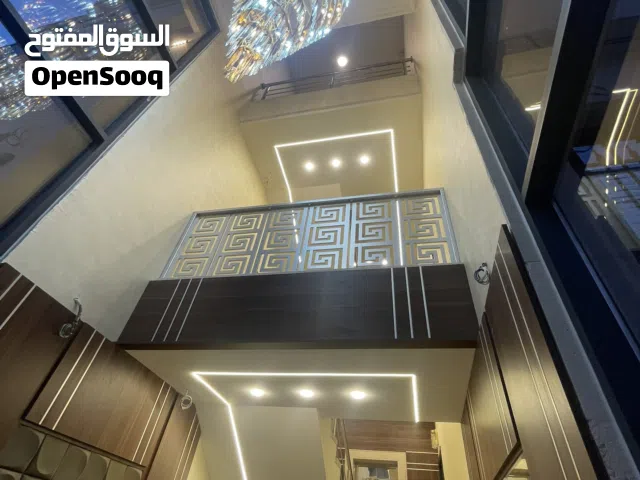 شقه ارضيه كراج وحديقة ام اذينه