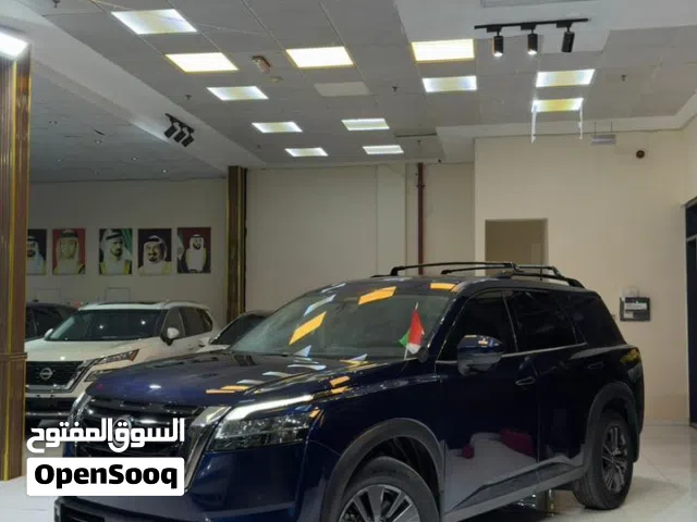 نيسان باث فندر 2022 SL 4WD اعلى اضافات