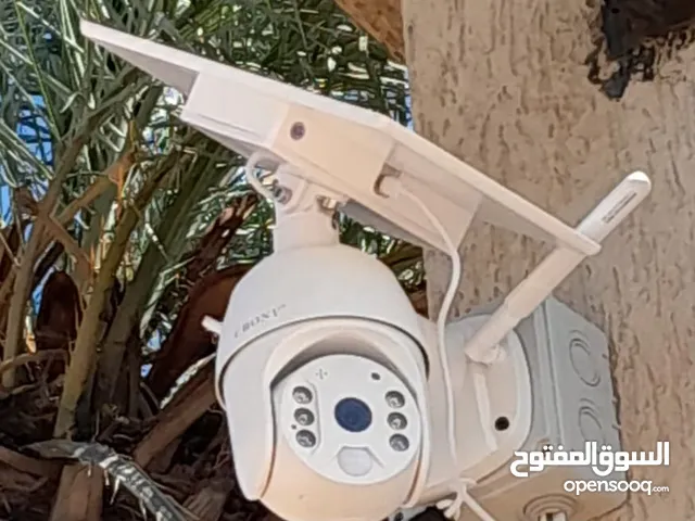 كاميرا مراقبة واي فاي او بشريحة نت