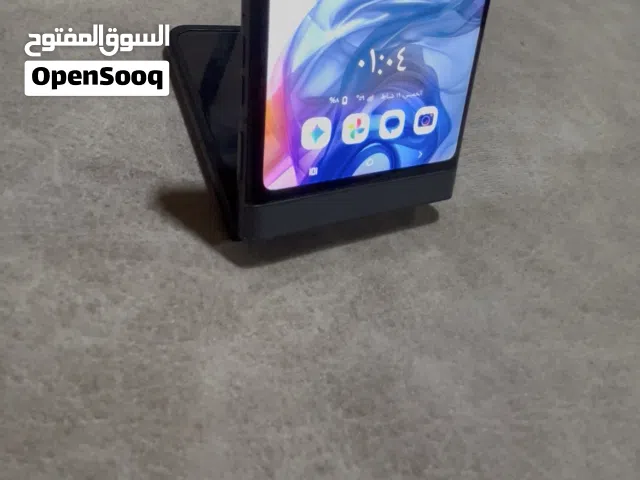 Motorola Razr 50  موترريلا رازر 50 استعمال خفيف