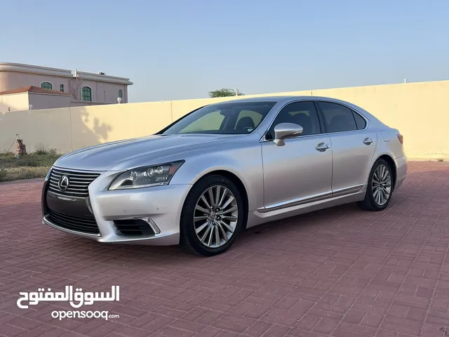 Used Lexus LS in Sharjah