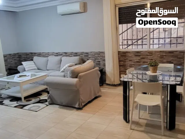 شقه مفروشه في اربد الحي الجنوبي للبيع بداعي السفر