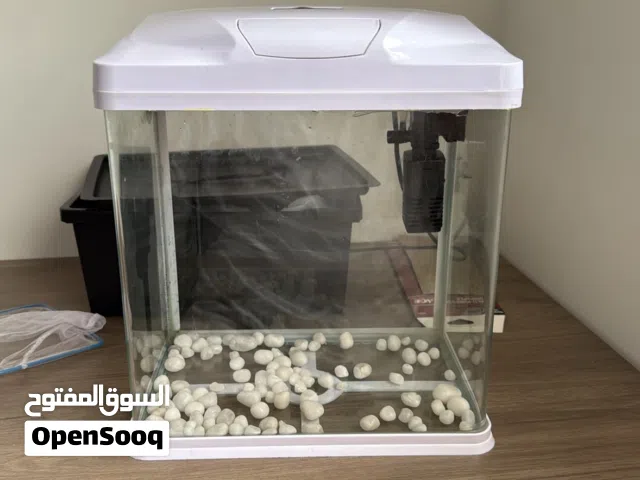 Fish tank 15 liter with filter but no light used clean no delivery