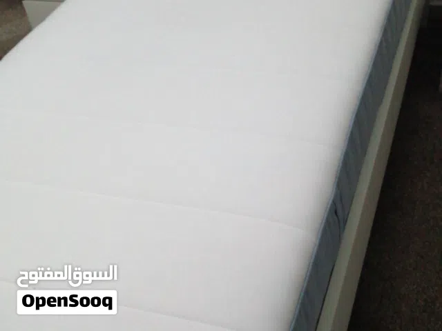 فرشه زنبرك صلبة مفرد للبيع ممتازه