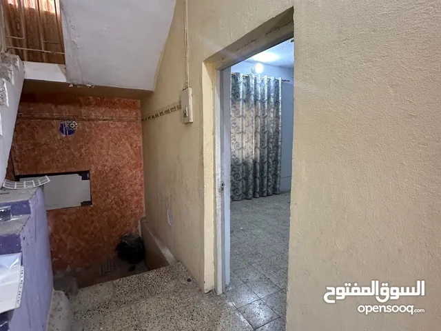 250 m2 5 Bedrooms Townhouse for Rent in Basra Other