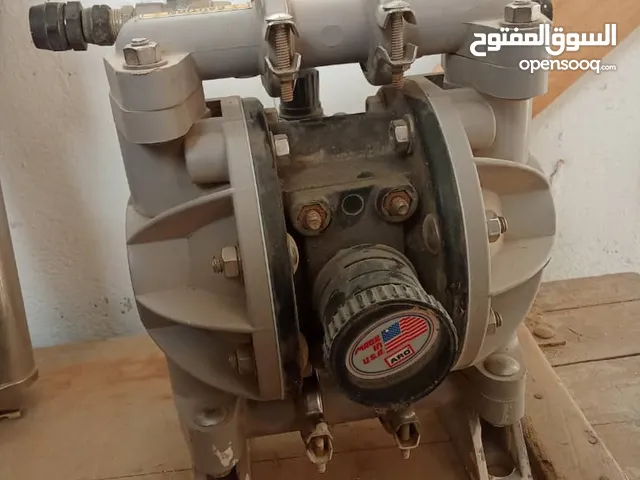 منضومة رش للطلااء واو الغراء او الورنيش