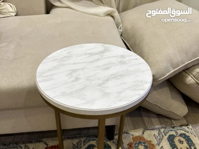 طاوله قهوه وطاولات خدمه 3 حبات