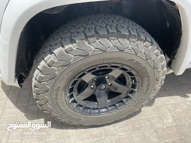 Jeep Dessert Tire & Rim 5 pcs