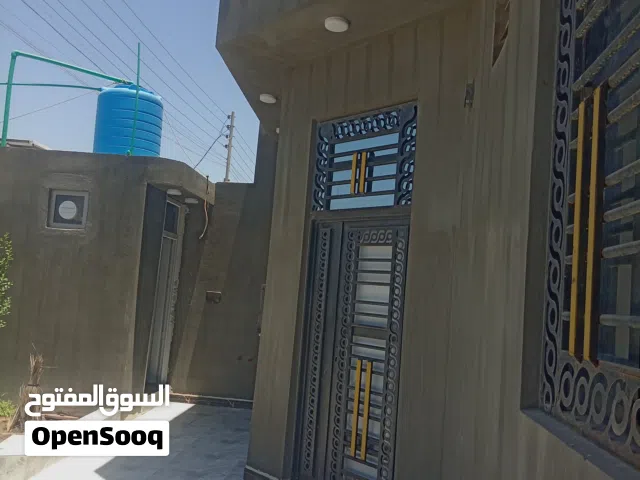 دار للبيع المساحة 185 الفيروزيه قرب جسر الثاني للاستفسار