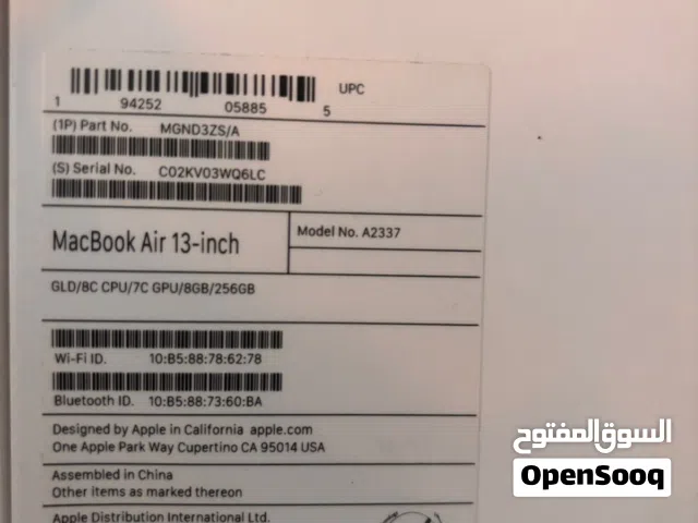 MacBook air-13 inch- M1