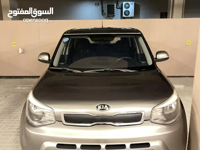 Kia Soul 2015 - بحالة جيده جداً - BD 2400