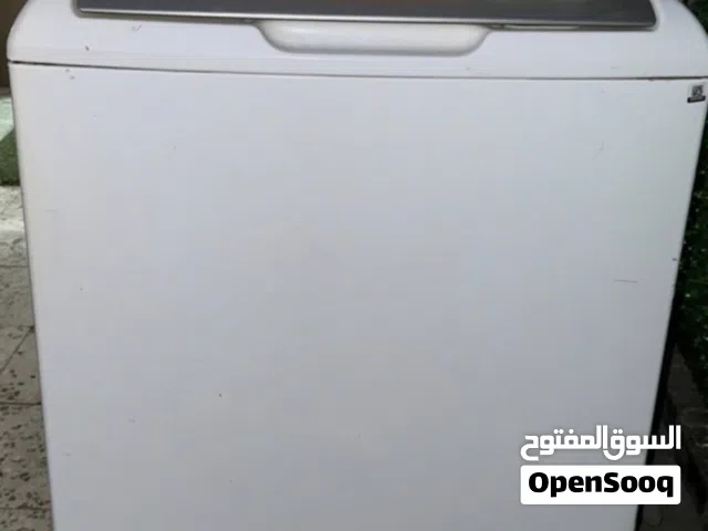 غسالة وايت وستنغ هاوس شبه جديده 17 كيلو