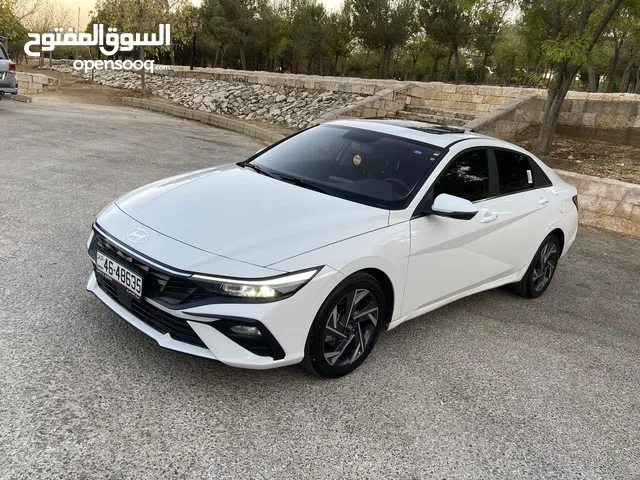 Sedan Hyundai in Amman