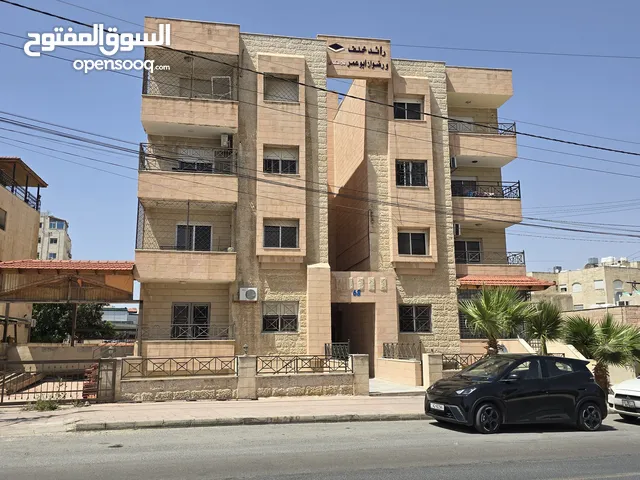 شقة مؤجرة شهري شارع عبدالله غوشه للبيع — فرصة استثمارية جاهزة