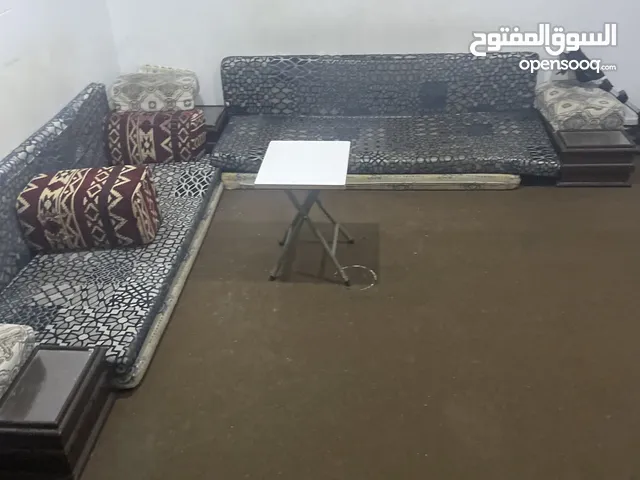 محتاجين فرد غير مدخن