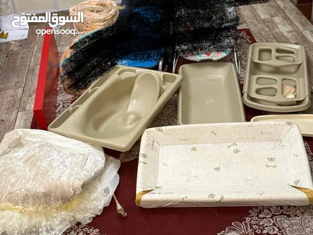 مفارش أسرة أطفال وأحواض استحمام للأطفال