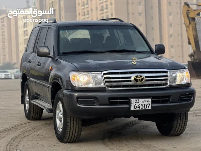 Used Toyota Land Cruiser in Kuwait City