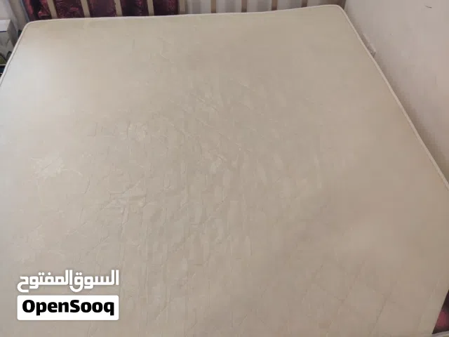King size cot and mattress good condition