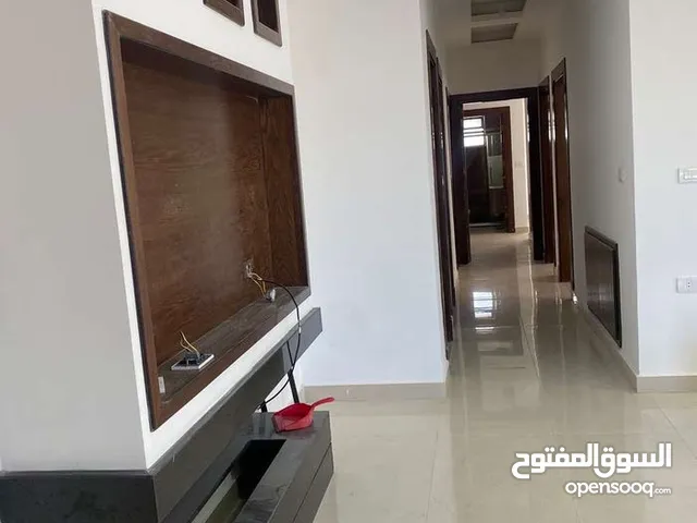 235 m2 4 Bedrooms Apartments for Rent in Amman Khalda