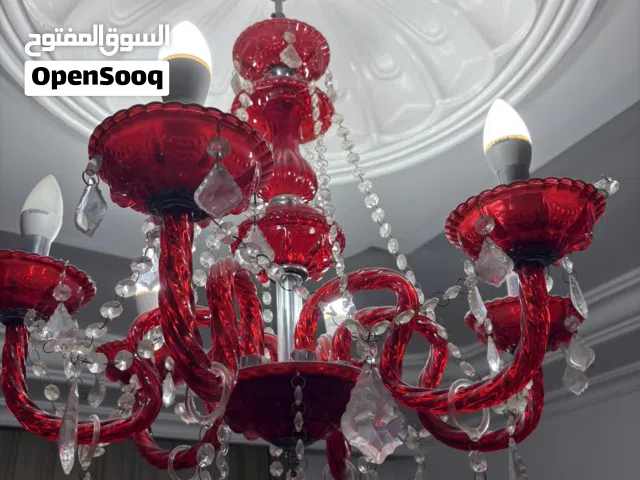 ثريا حمراء