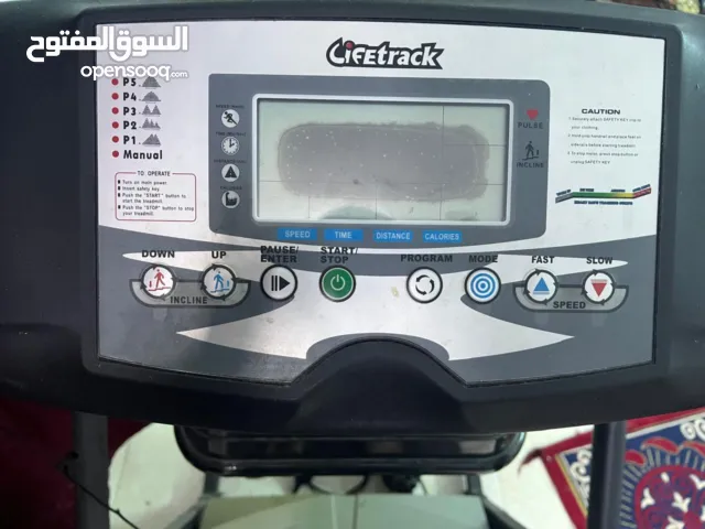 أغراض رياضية للبيع  Sports equipment for sale