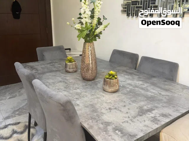 مفروشات متنوعة