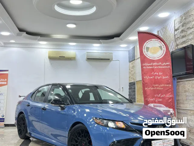 تويوتا صالون كامري تي ار دي 2022 وارد نظيف