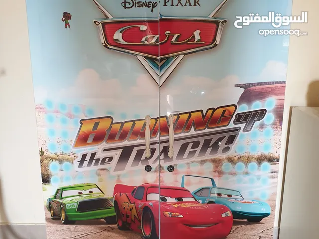 خزانة ملابس للأطفال بحالة ممتازة Wardrobs for kids in very good conditions