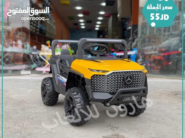 سيارة شحن 4 ماتور هزاز روموت كنترول شاحن اصلي تناسب من عمر 1سنة الي 6 سنوات من الوكيل الحصري