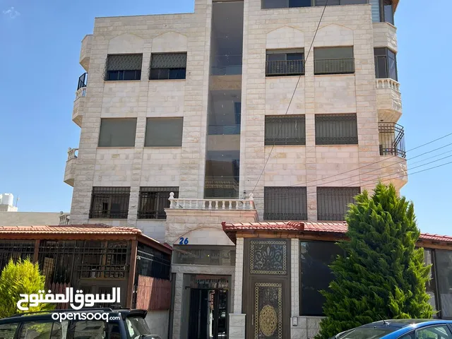 172 m2 3 Bedrooms Apartments for Sale in Amman Jubaiha